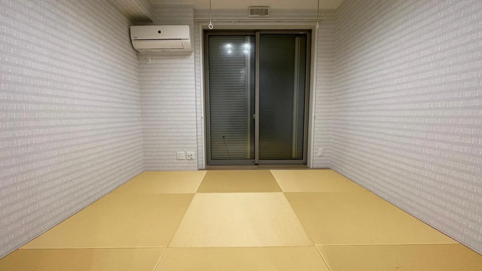 震雲マンション103 Daire Osaka